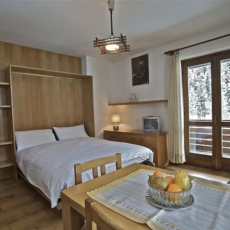 Residence Raffaella Santa Caterina Valfurva Zimmer foto