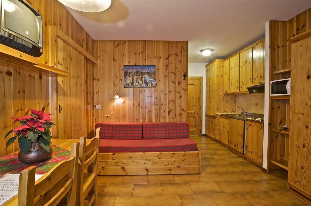 Residence Raffaella Santa Caterina Valfurva Zimmer foto