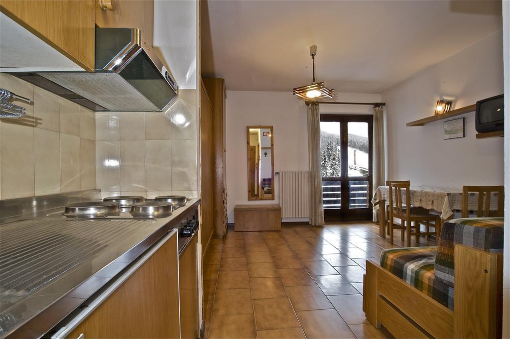 Residence Raffaella Santa Caterina Valfurva Zimmer foto